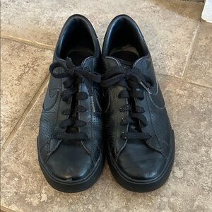 Nike Men's Black Leather Sneakers
